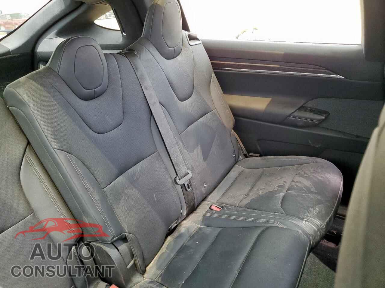 TESLA MODEL X 2025 - 7SAXCAE54SF465324