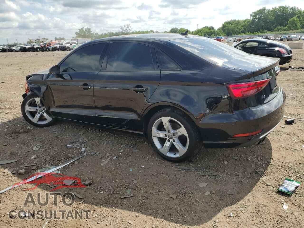 AUDI A3 2018 - WAUAUGFF6J1004429
