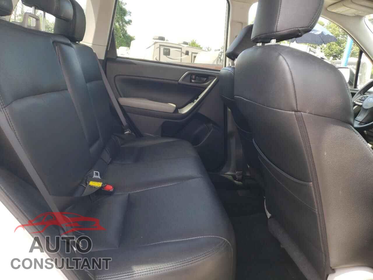 SUBARU FORESTER 2016 - JF2SJAGC2GH498582