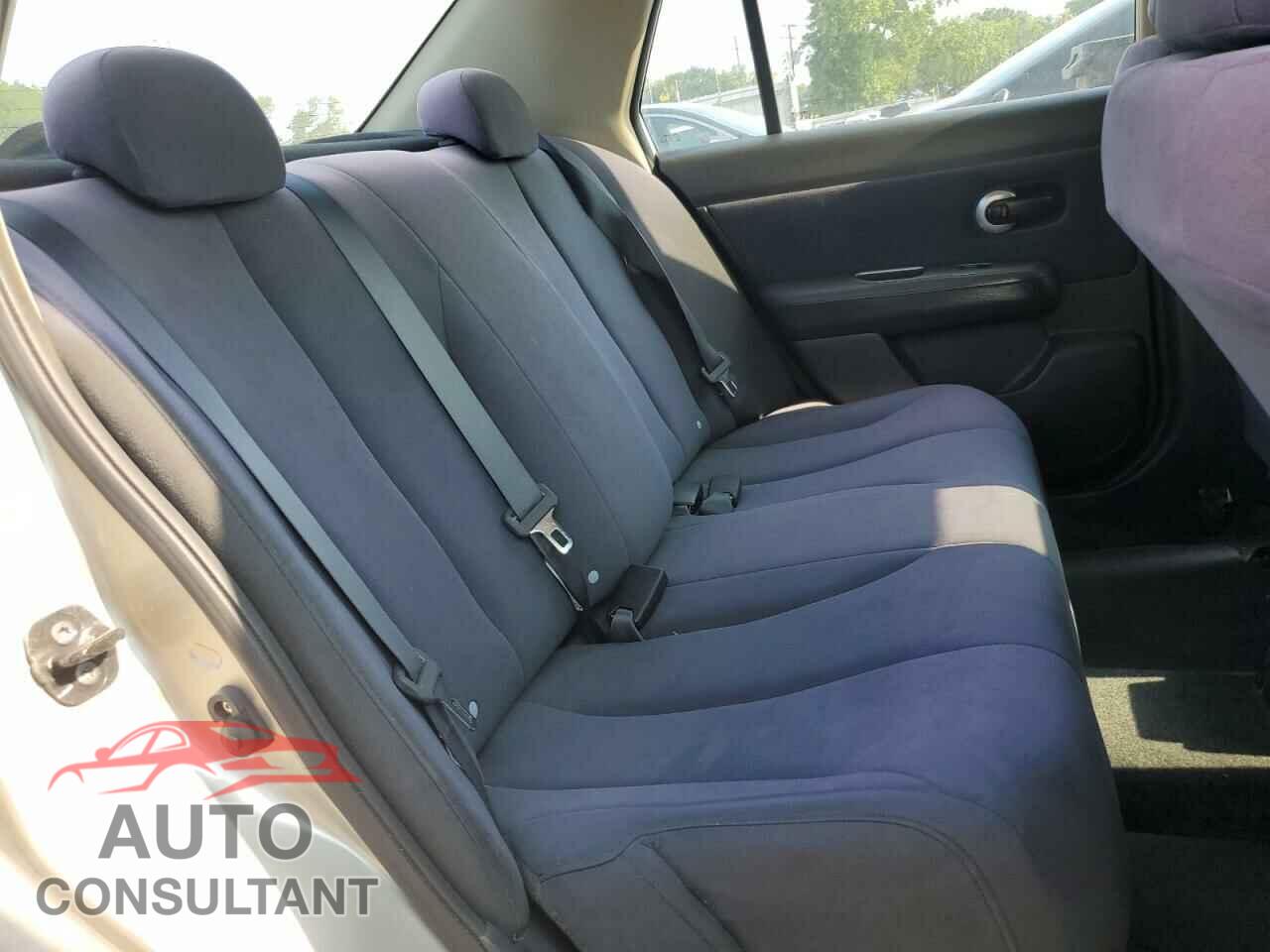 NISSAN VERSA 2009 - 3N1BC11E09L418934