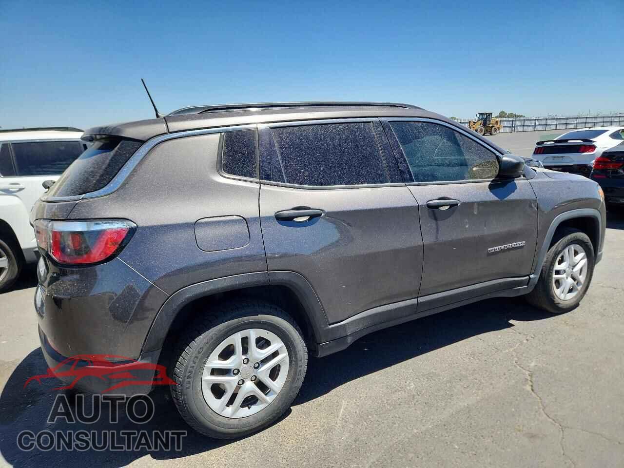 JEEP COMPASS 2019 - 3C4NJCAB7KT614702