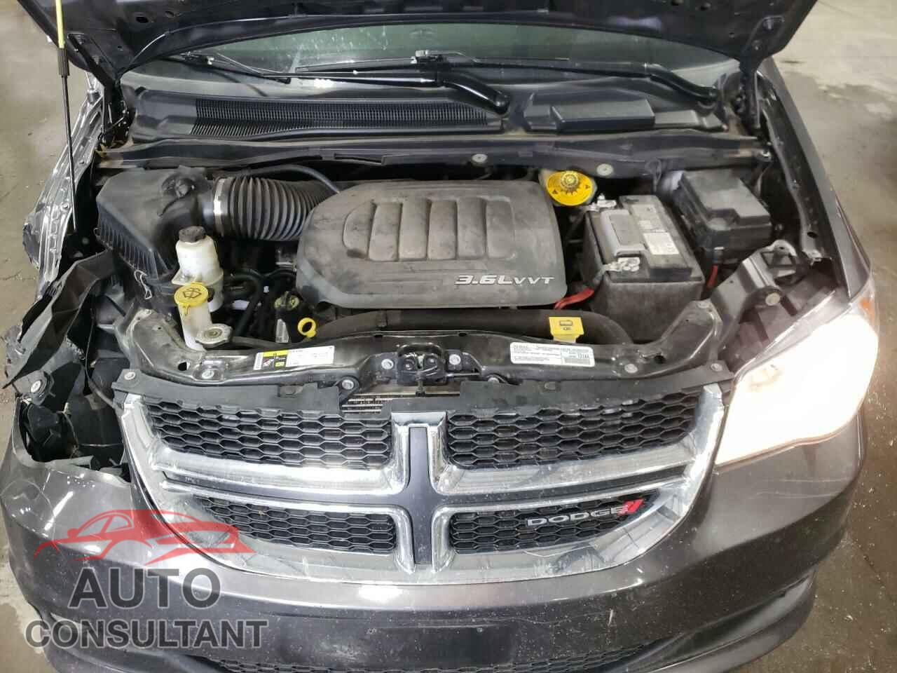 DODGE CARAVAN 2018 - 2C4RDGCG5JR300413