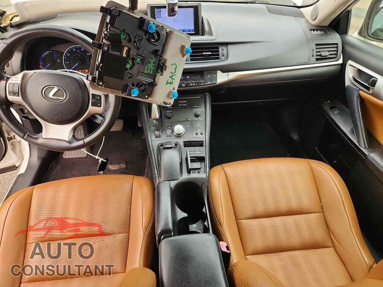 LEXUS CT 200 2013 - JTHKD5BH5D2169470