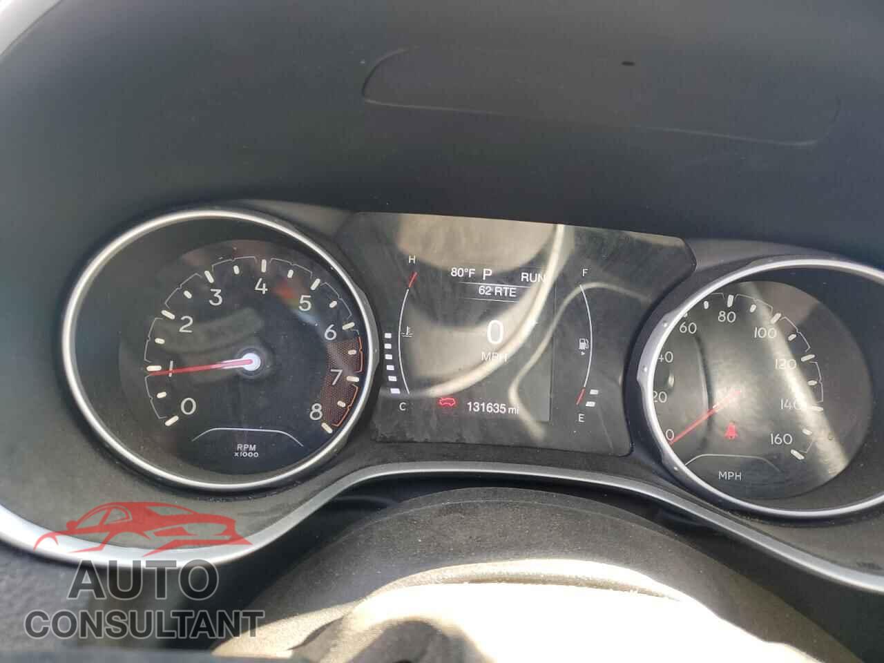 JEEP COMPASS 2020 - 3C4NJCAB9LT250042