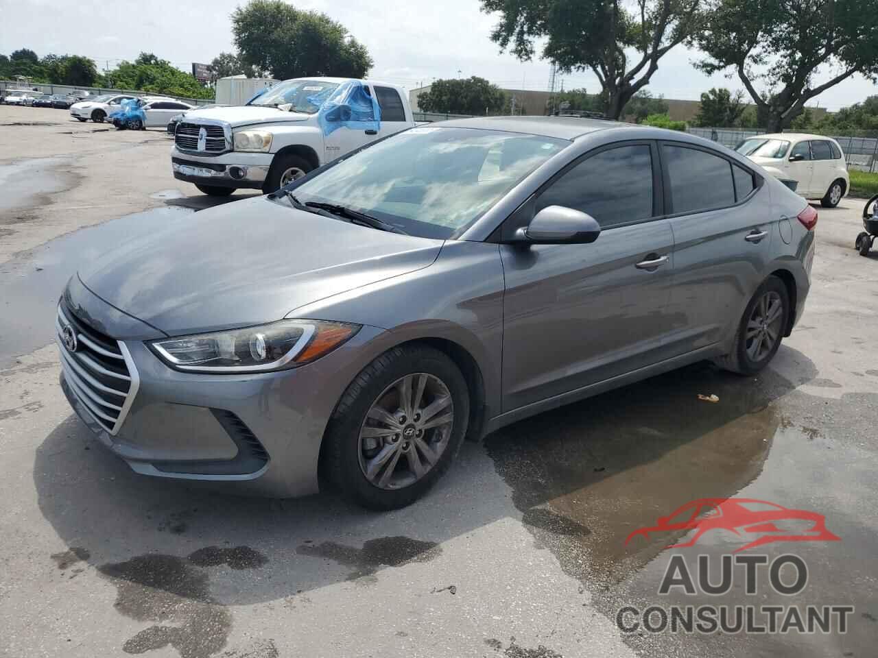 HYUNDAI ELANTRA 2018 - 5NPD84LF1JH268674