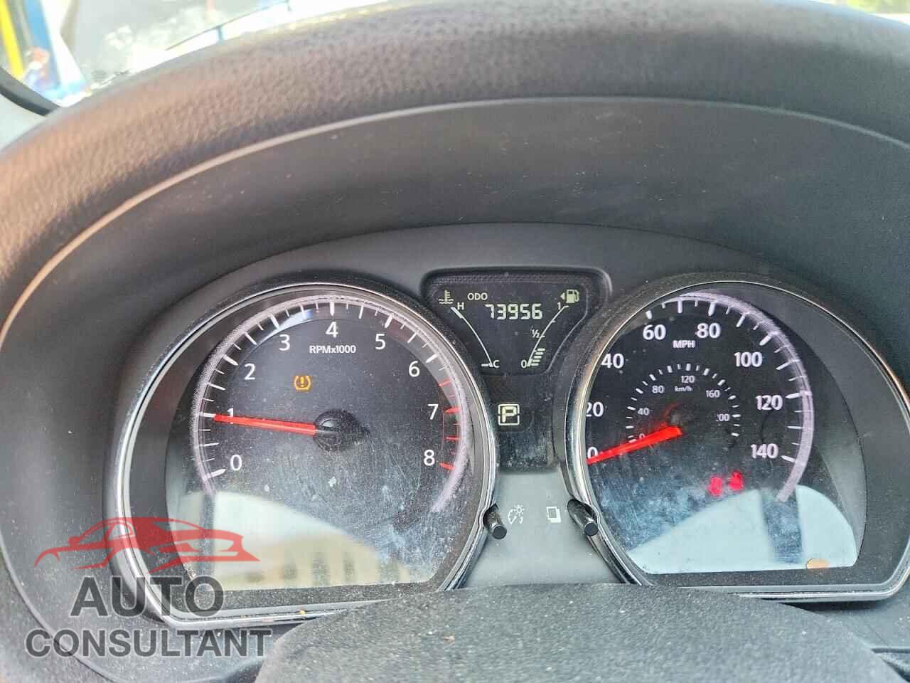 NISSAN VERSA 2019 - 3N1CN7AP3KL805860