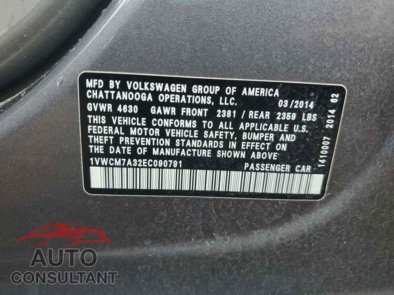 VOLKSWAGEN PASSAT 2014 - 1VWCM7A32EC090791