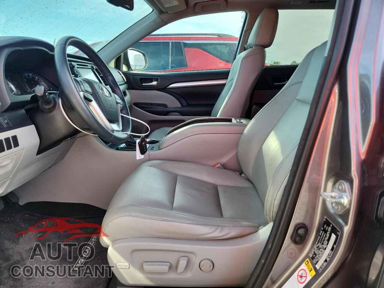VOLKSWAGEN JETTA 2020 - 3VWCB7BU5LM045109