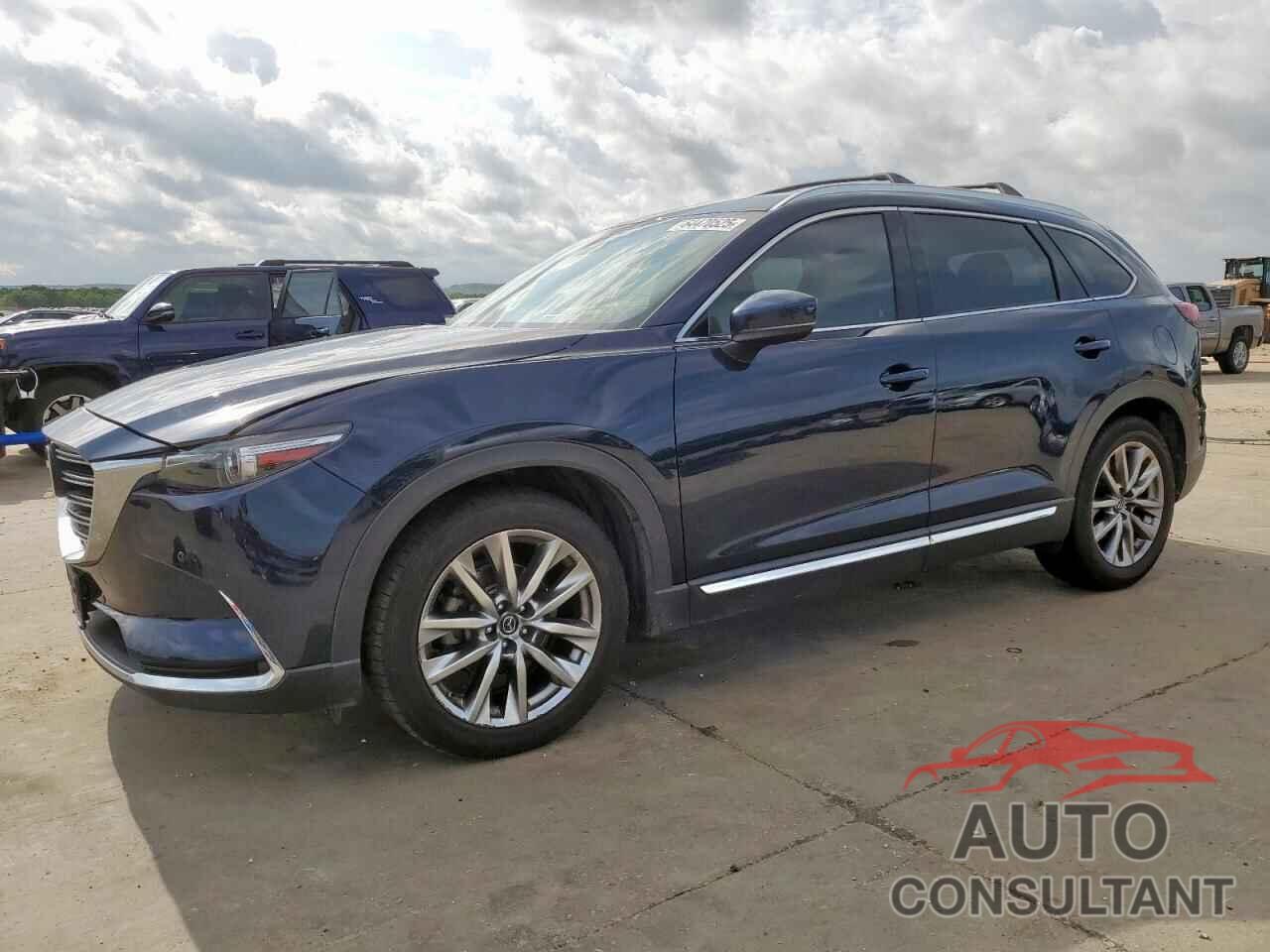 MAZDA CX-9 2018 - JM3TCBDYXJ0220125