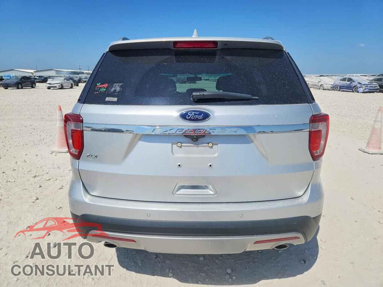 FORD EXPLORER 2017 - 1FM5K7D82HGB39571