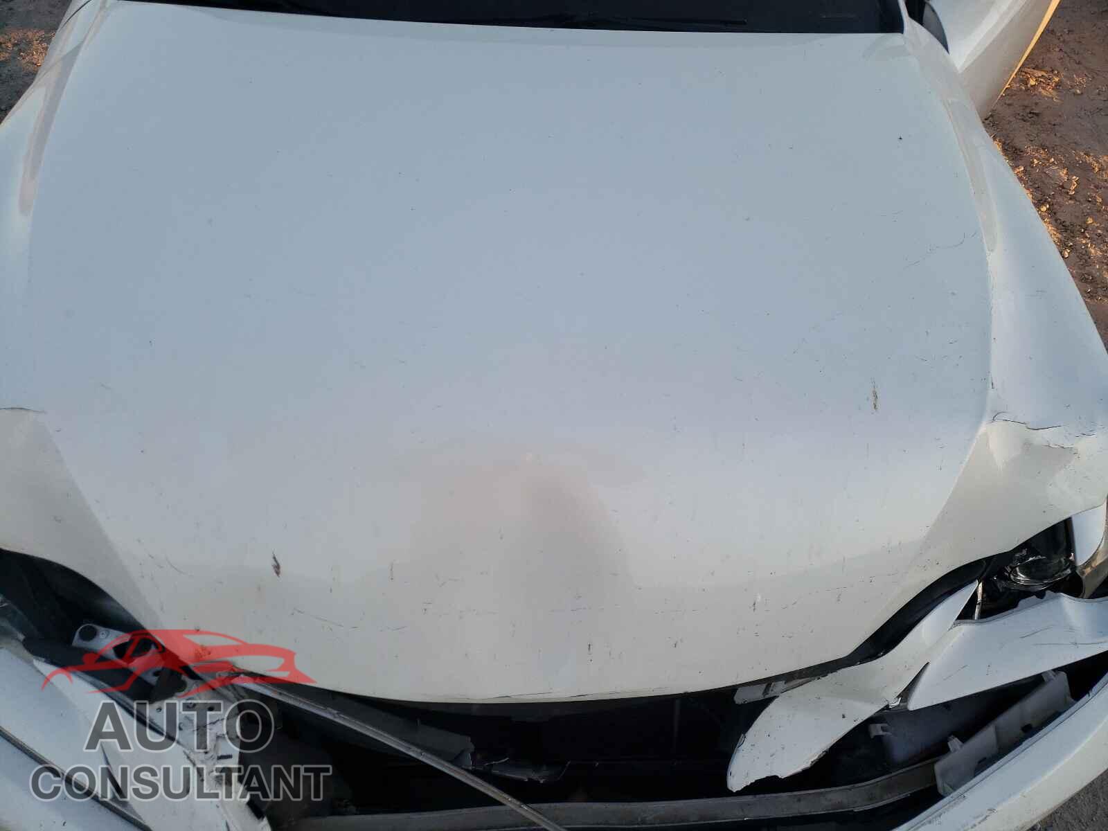 LEXUS IS 2016 - JTHBA1D27G5020068