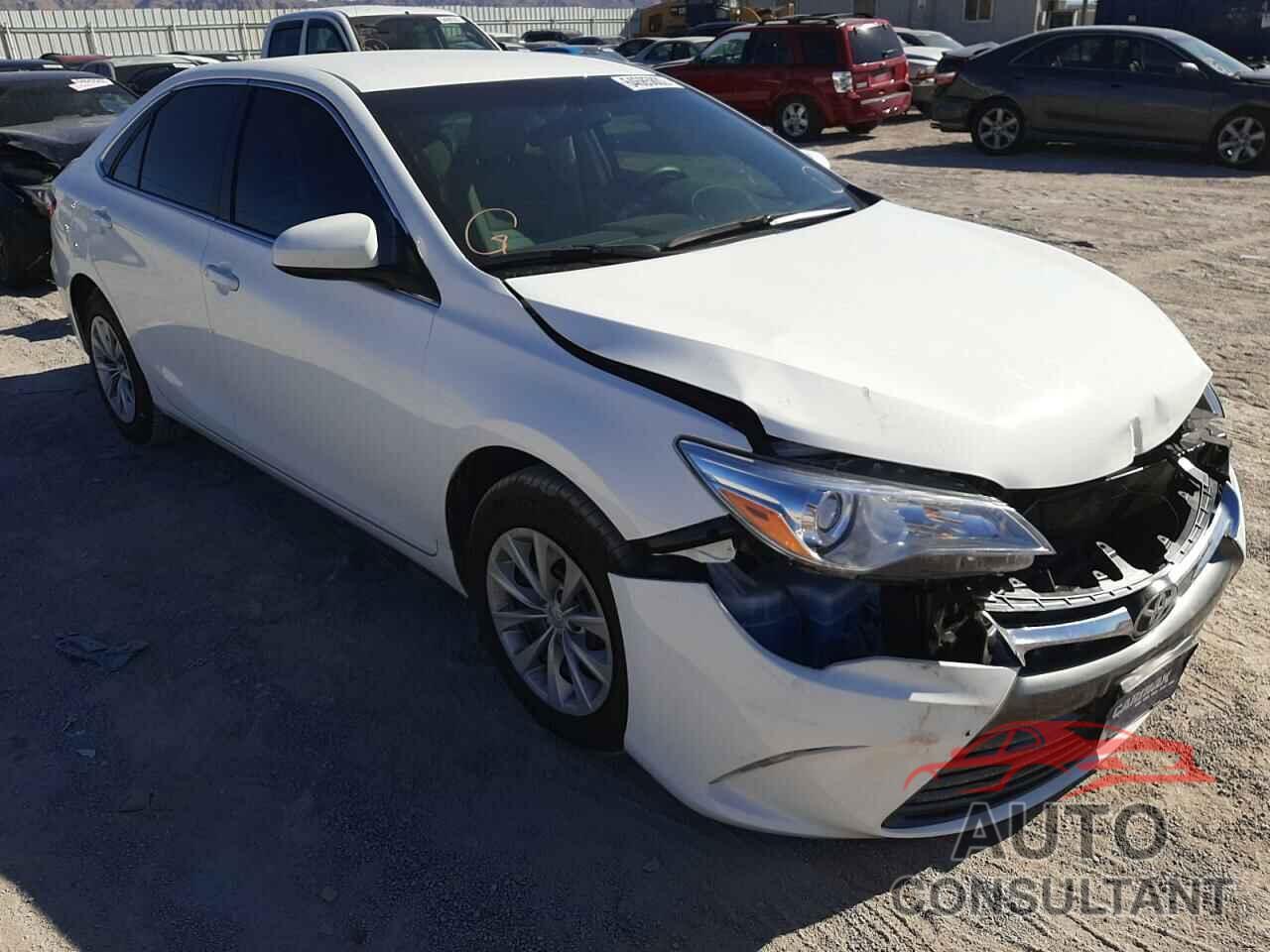 TOYOTA CAMRY 2016 - 4T4BF1FK8GR561248