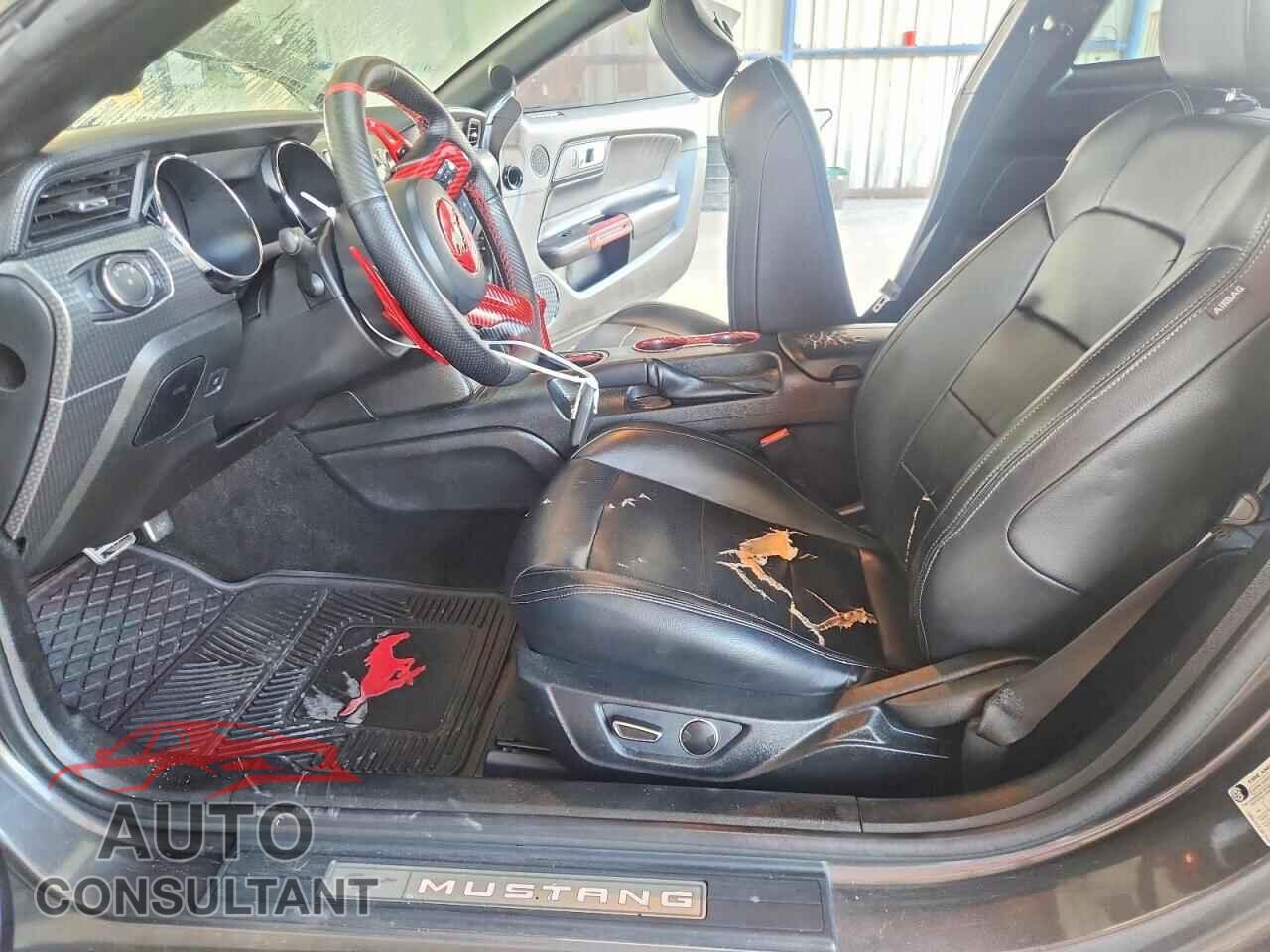 FORD MUSTANG 2015 - 1FA6P8TH1F5367268