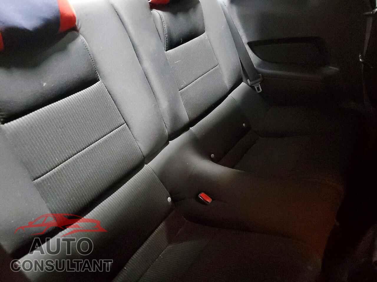 FORD MUSTANG 2011 - 1ZVBP8AM1B5148813