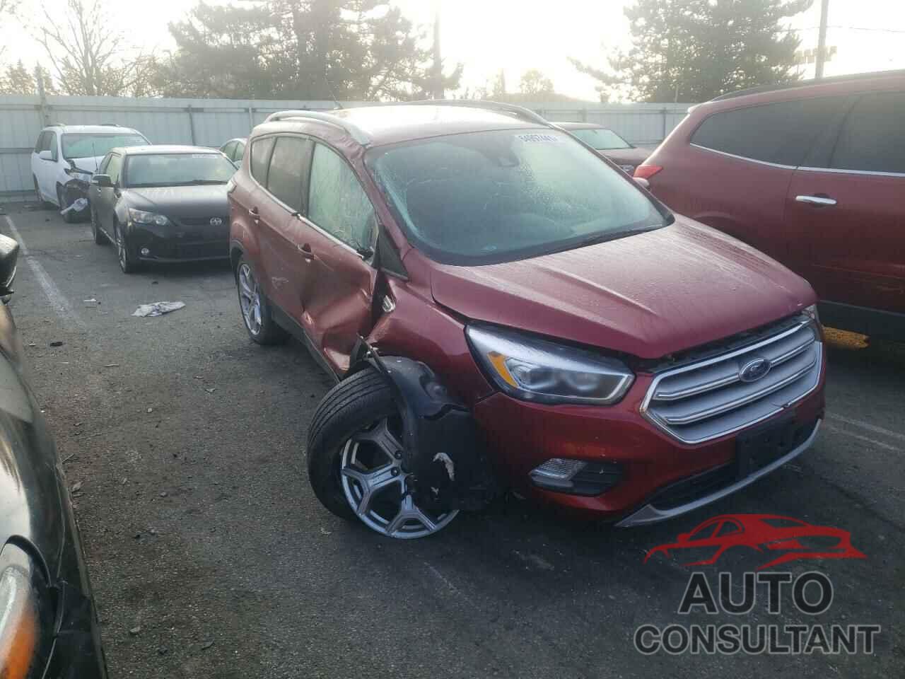 FORD ESCAPE 2018 - 1FMCU9J99JUC68652