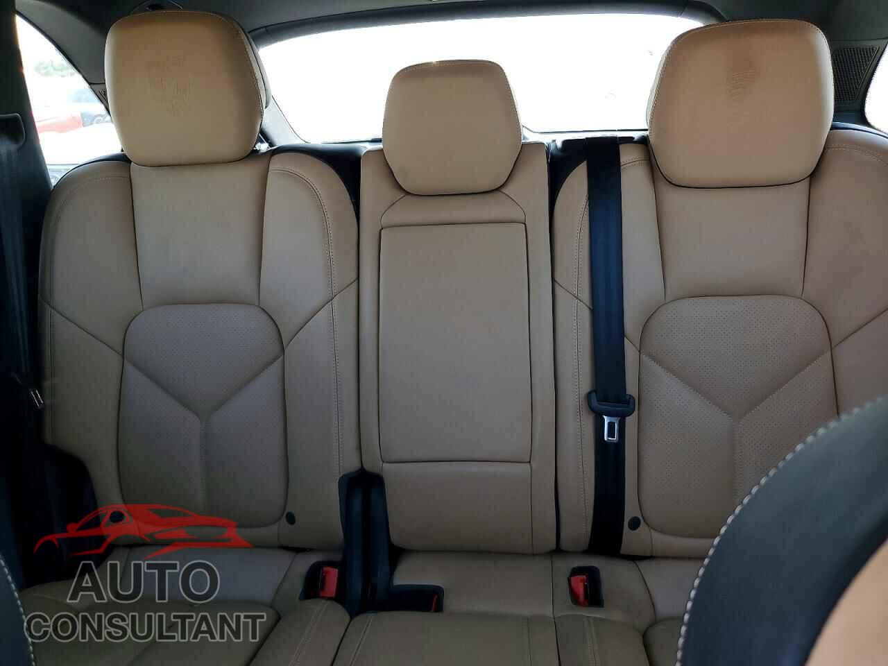 PORSCHE CAYENNE 2016 - WP1AE2A27GLA62942