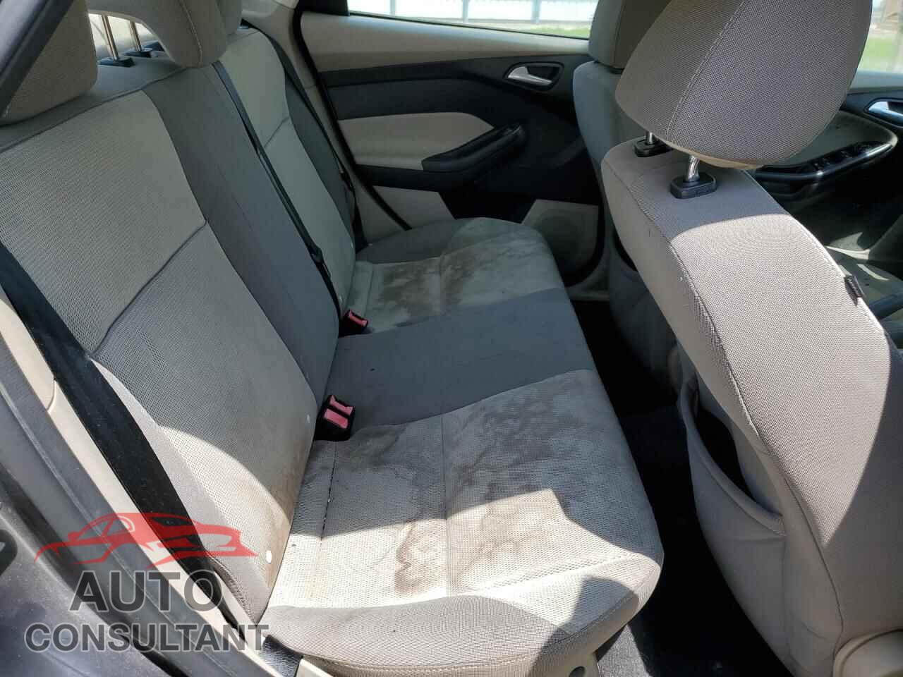 FORD FOCUS 2013 - 1FADP3F28DL174349