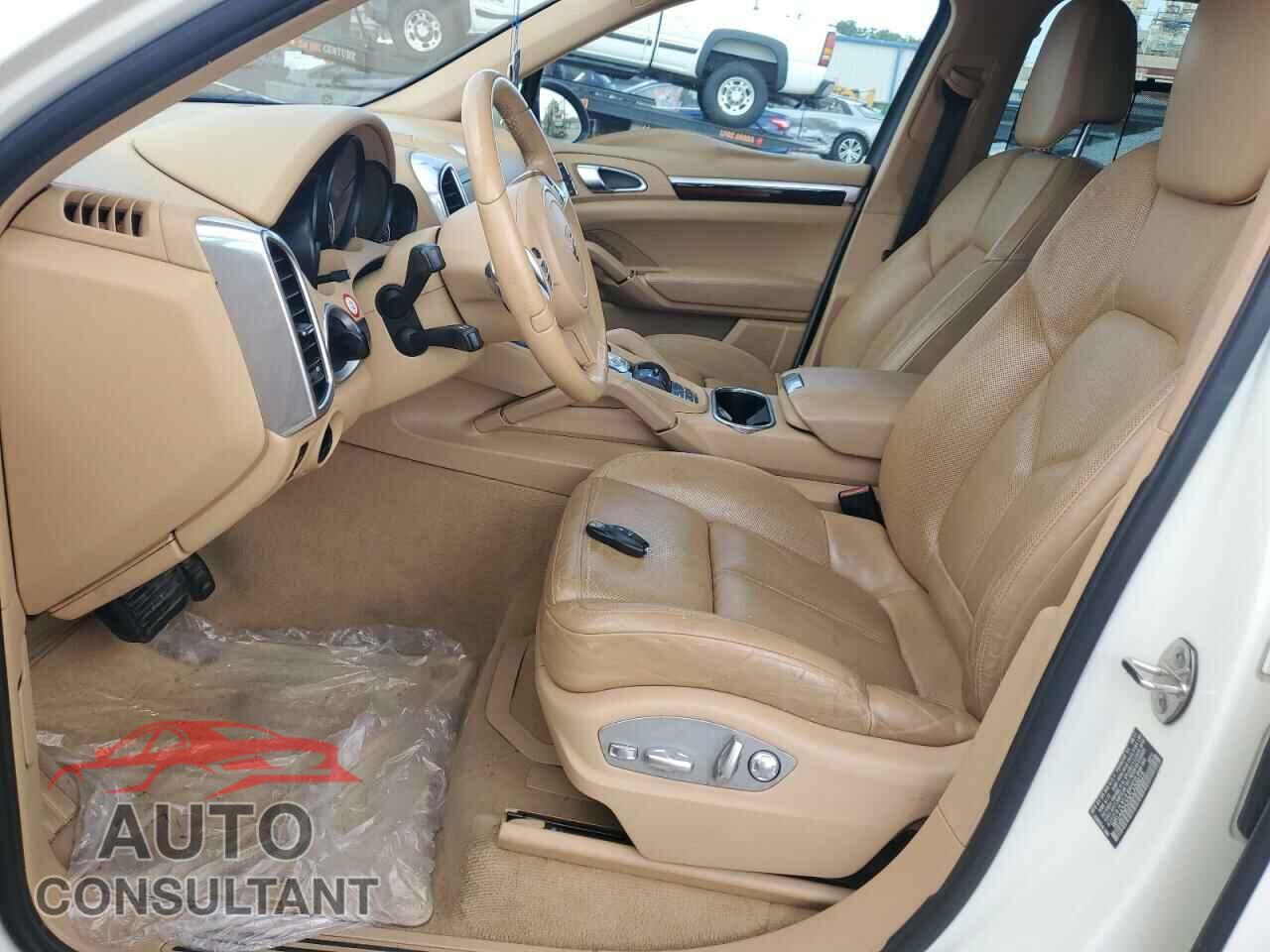 PORSCHE CAYENNE 2012 - WP1AA2A23CLA02615