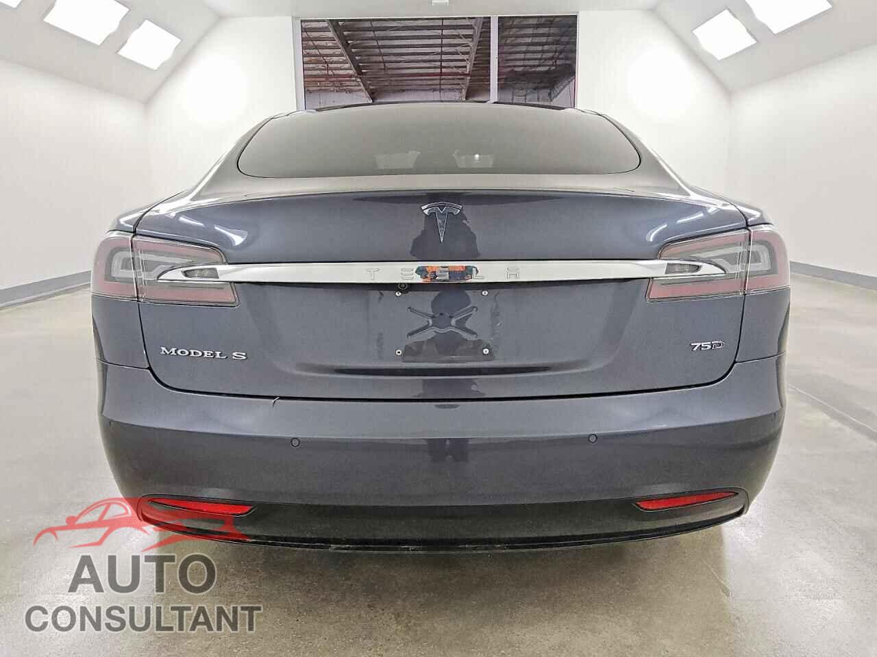 TESLA MODEL S 2016 - 5YJSA1E28GF157552