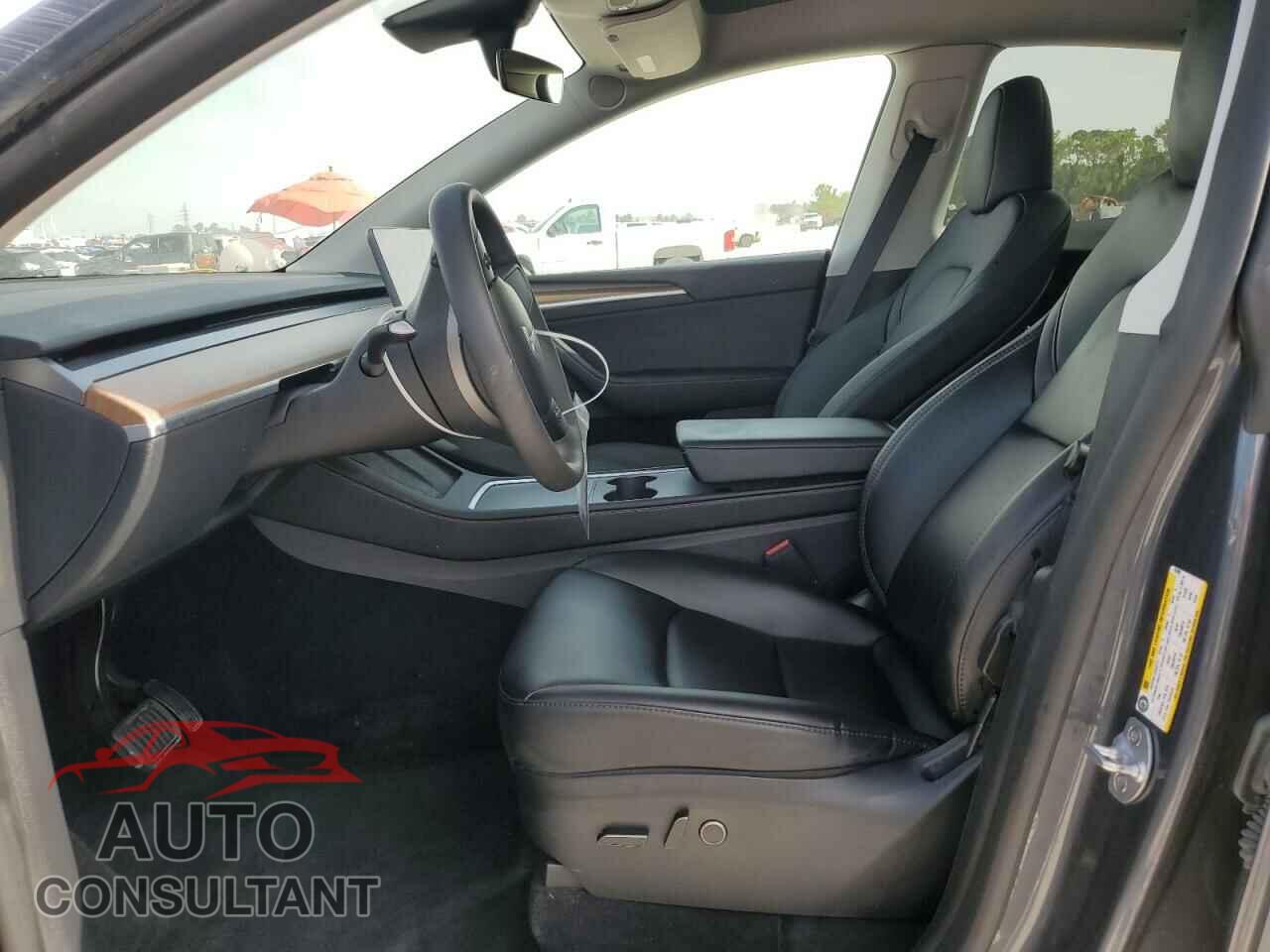TESLA MODEL Y 2023 - 7SAYGDEEXPF767007