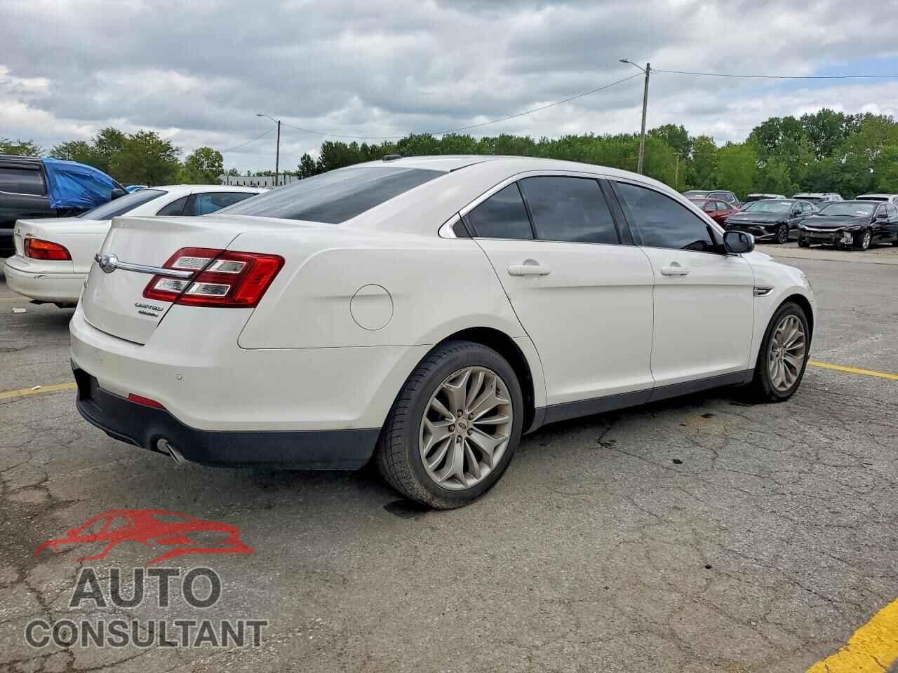 FORD TAURUS 2015 - 1FAHP2F81FG170719