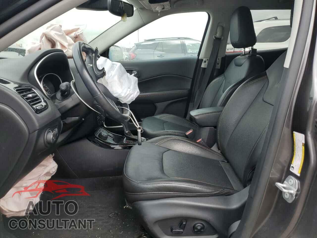 JEEP COMPASS 2021 - 3C4NJDCB5MT529475