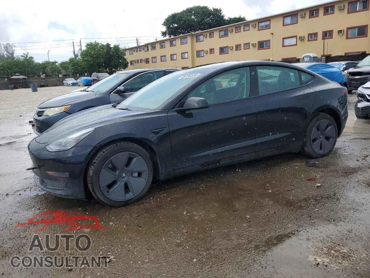 TESLA MODEL 3 2023 - 5YJ3E1EA5PF558511