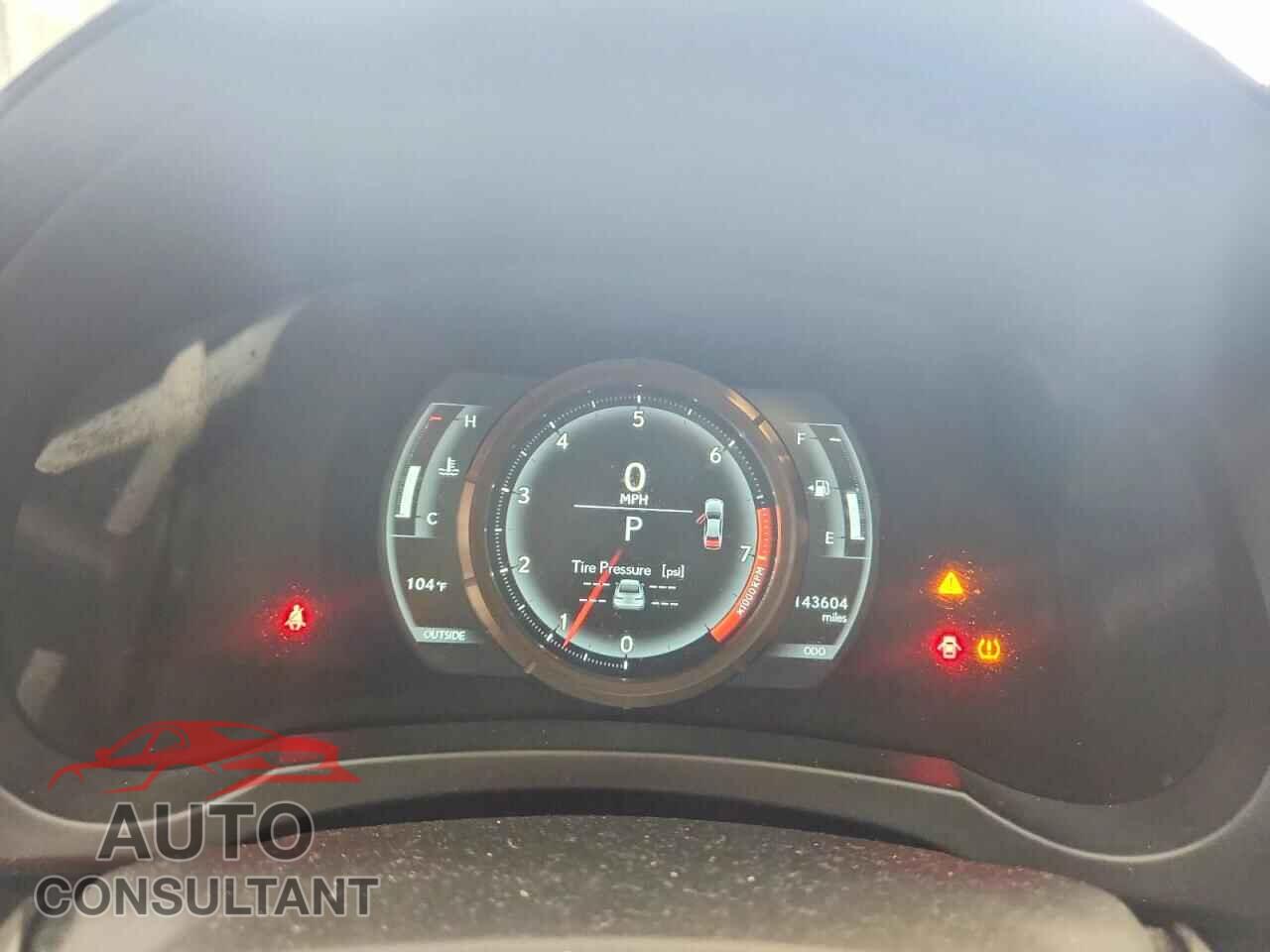 LEXUS IS 2014 - JTHBE1D22E5014096