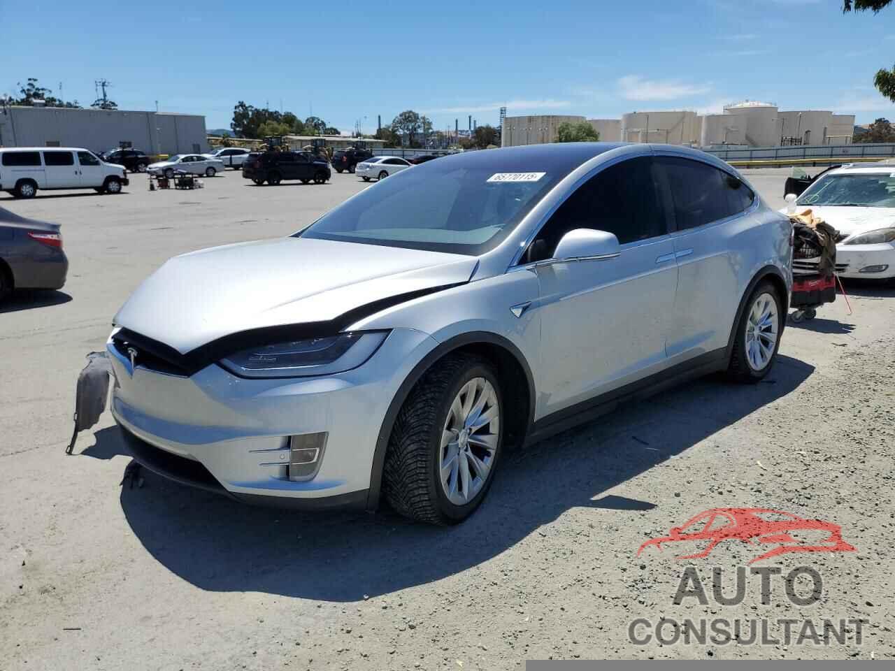 TESLA MODEL X 2018 - 5YJXCBE22JF129596
