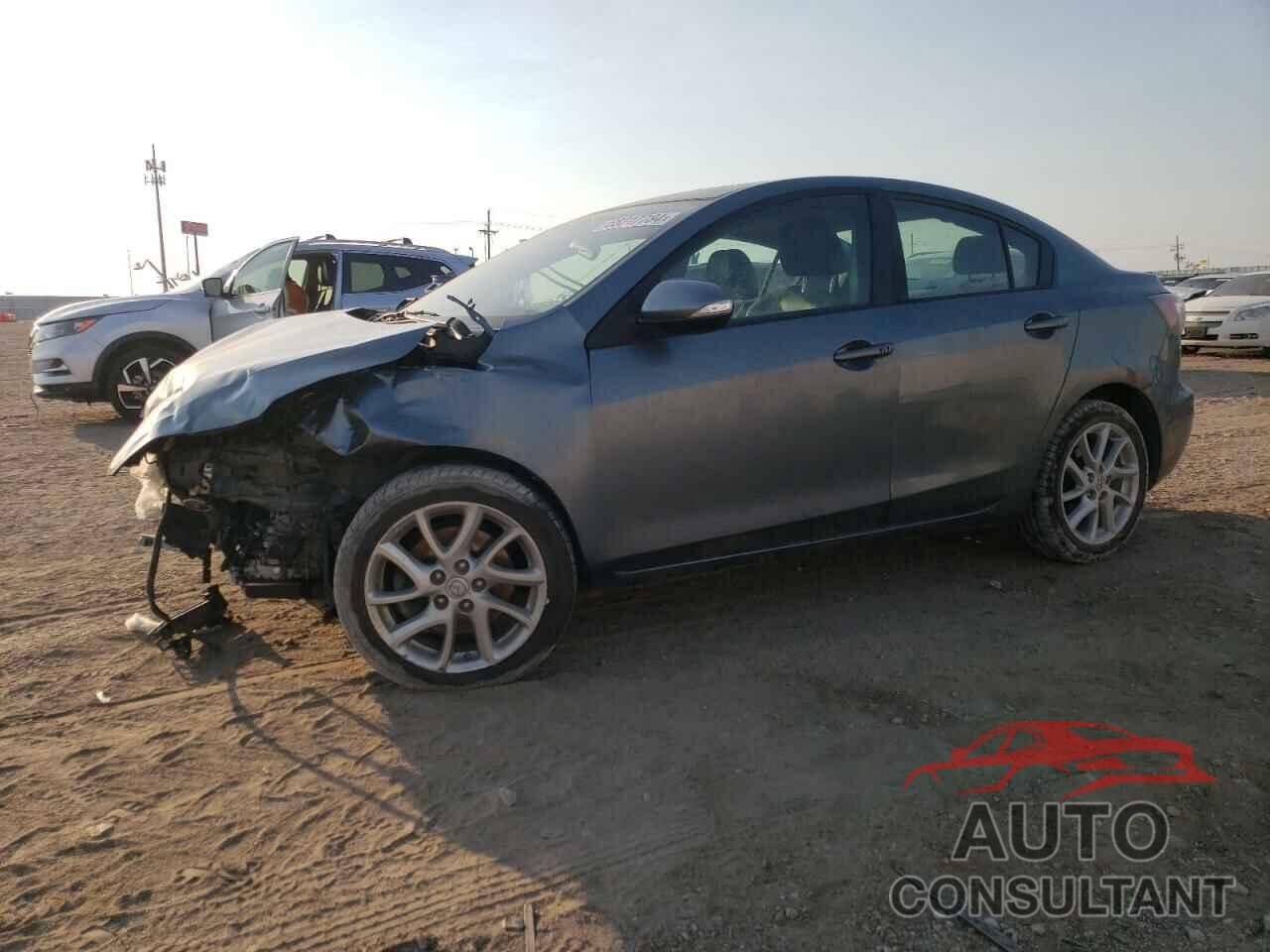 MAZDA MAZDA3 2012 - JM1BL1W56C1556370