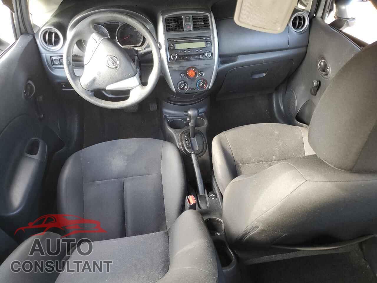 NISSAN VERSA 2015 - 3N1CE2CP0FL446733