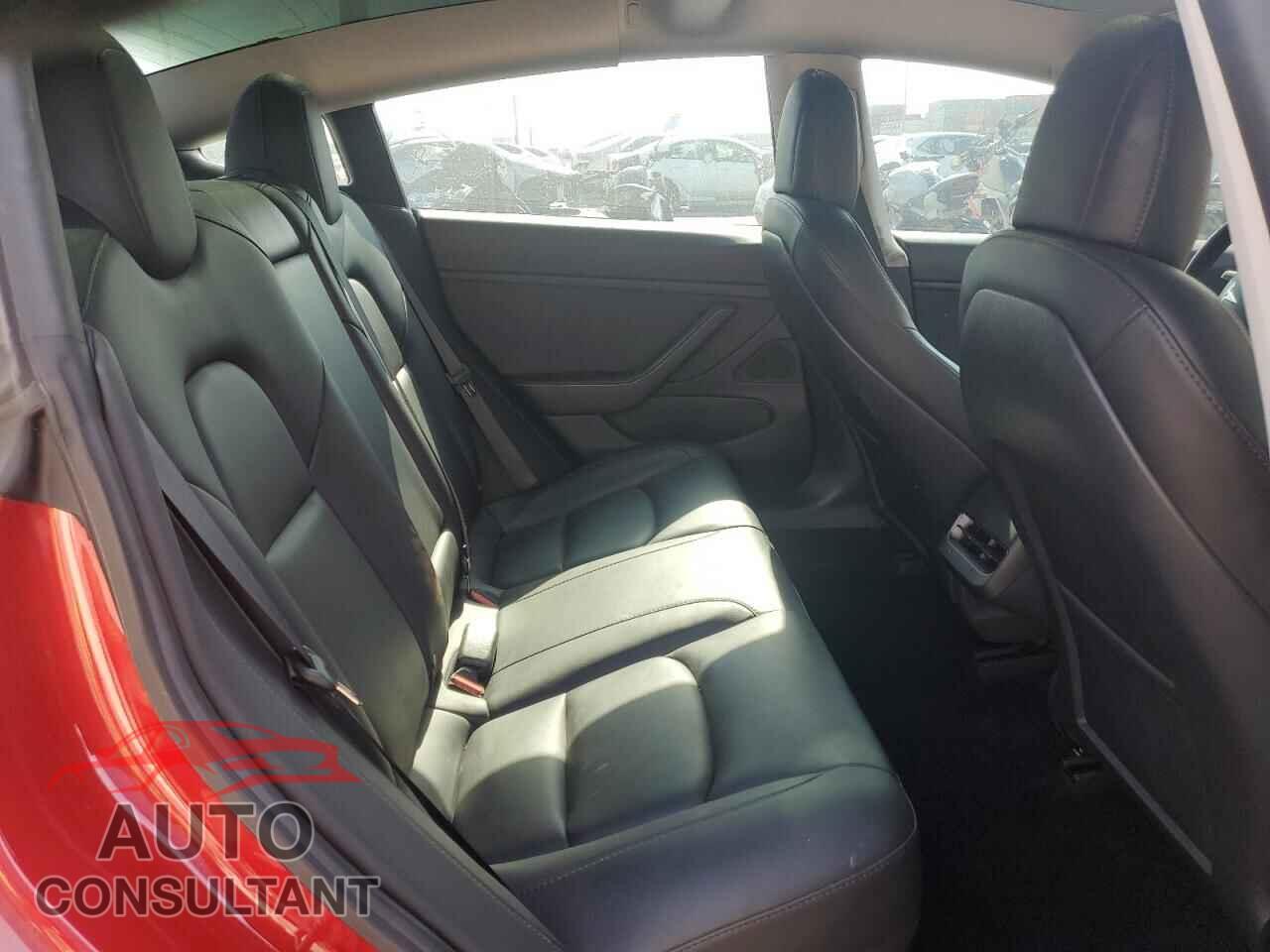 TESLA MODEL 3 2021 - 5YJ3E1EB6MF927395