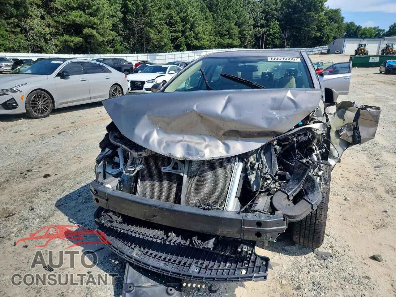 TOYOTA COROLLA 2015 - 2T1BPRHE7FC315823