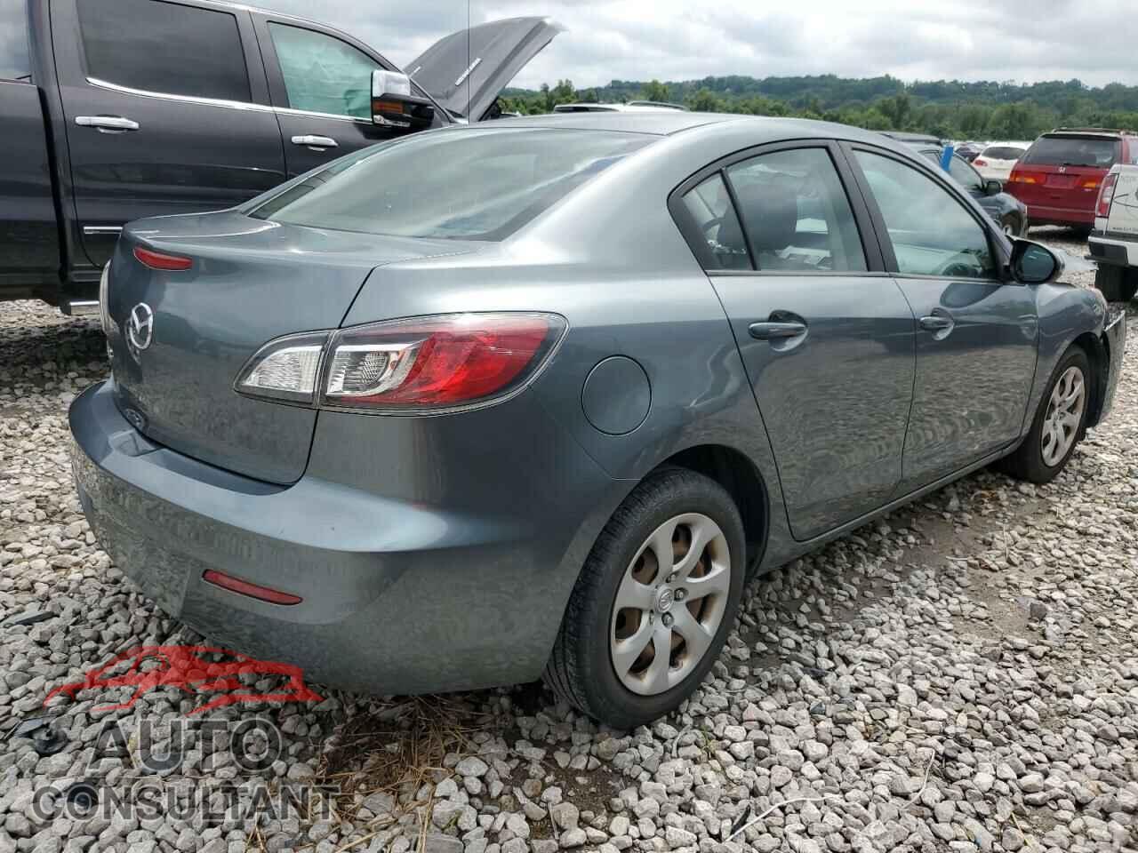 MAZDA 3 2013 - JM1BL1TF8D1733743