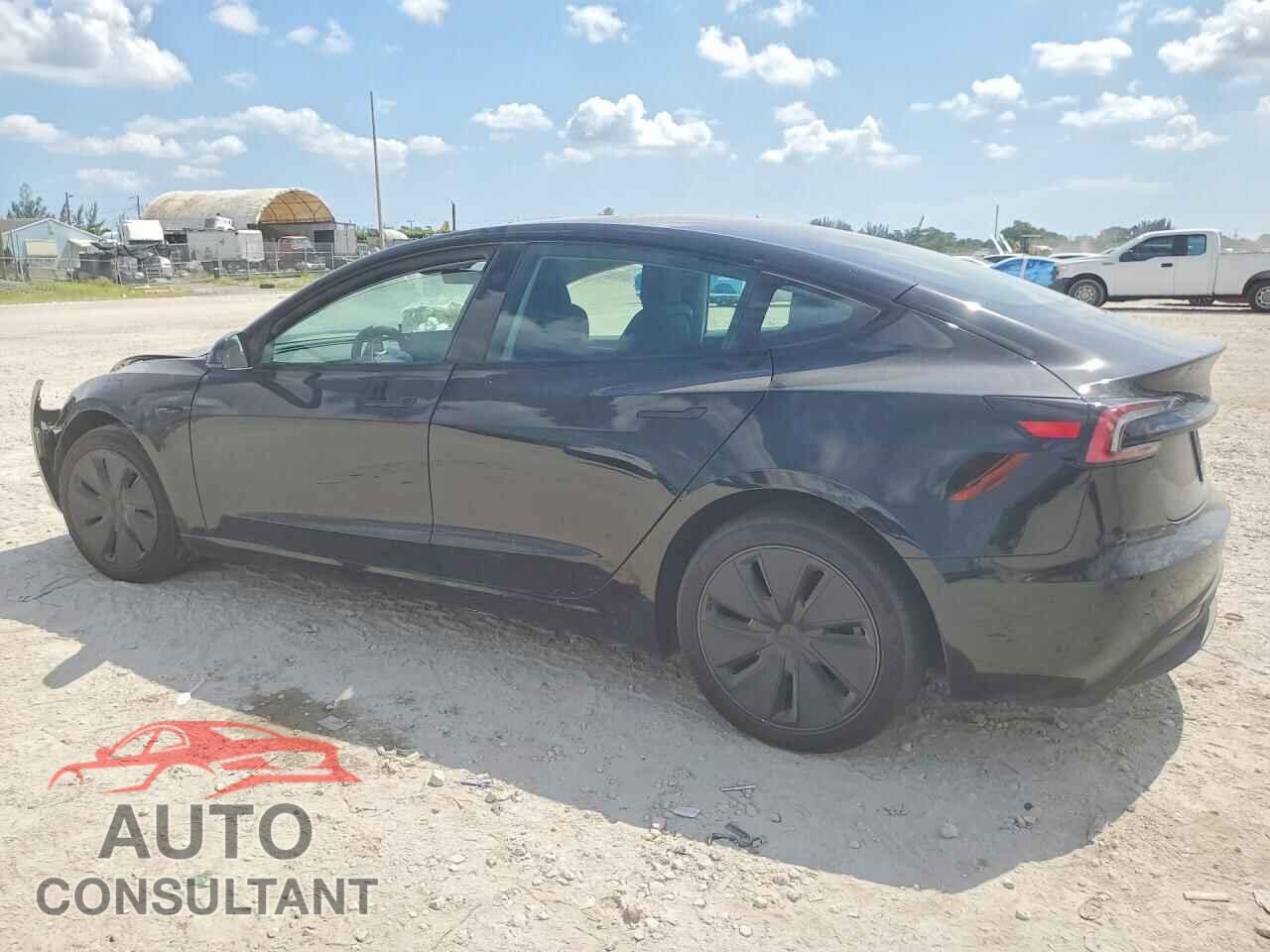 TESLA MODEL 3 2025 - 5YJ3E1EA7SF029389