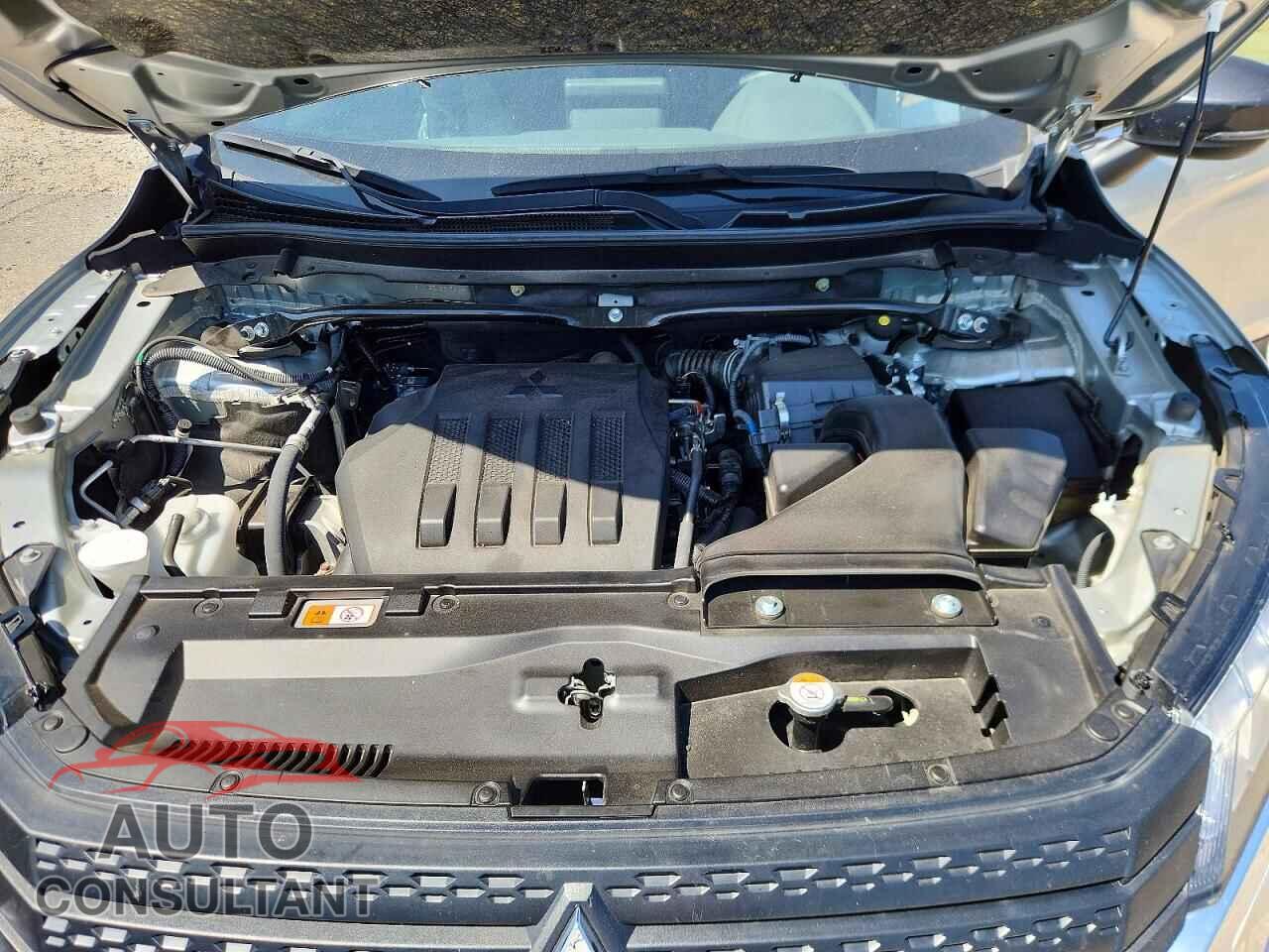 MITSUBISHI ECLIPSE 2025 - JA4ATWAA2SZ038179