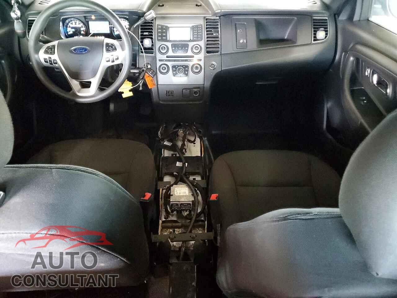 FORD TAURUS 2018 - 1FAHP2MK4JG127144