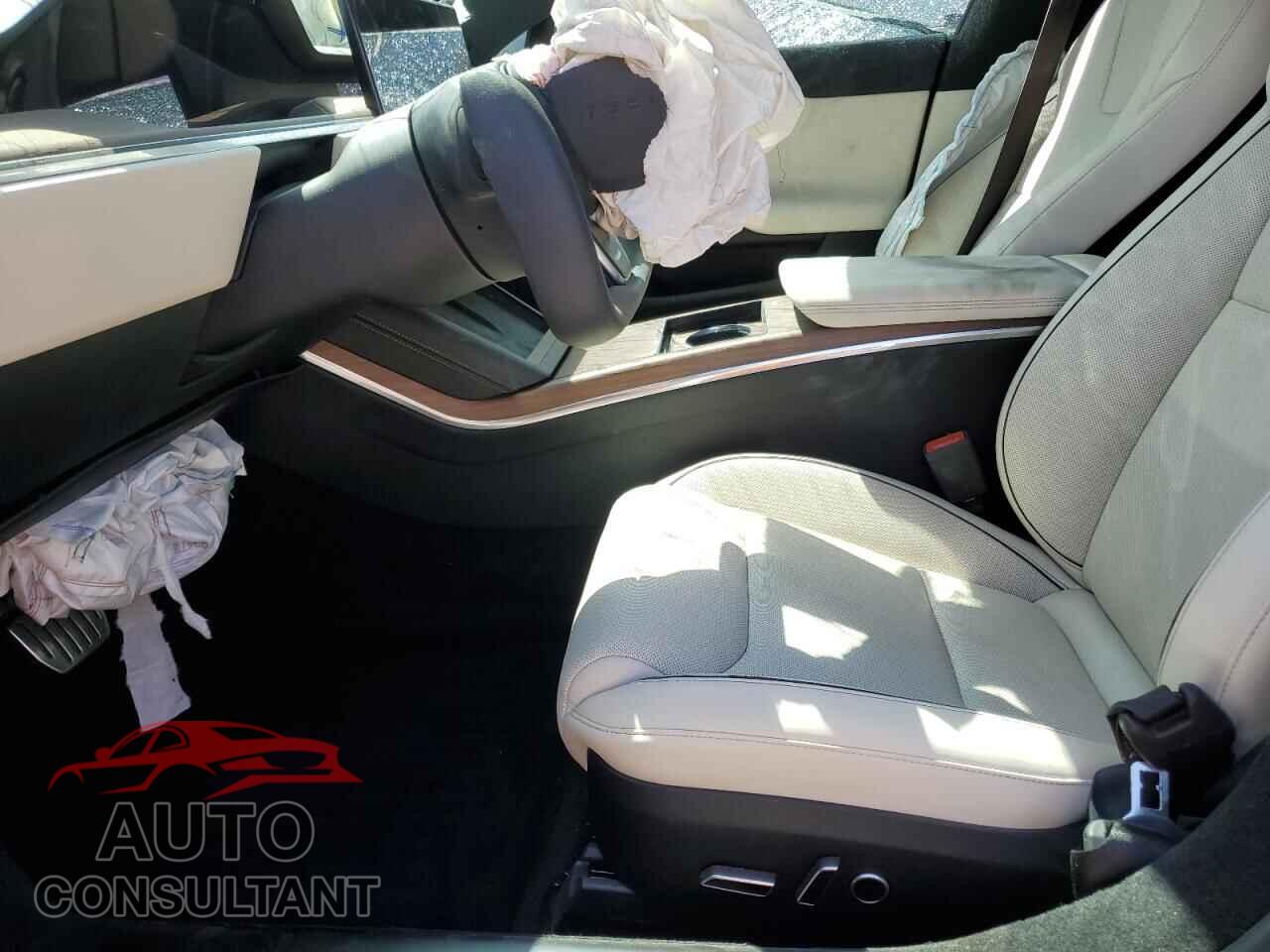TESLA MODEL S 2021 - 5YJSA1E62MF449681