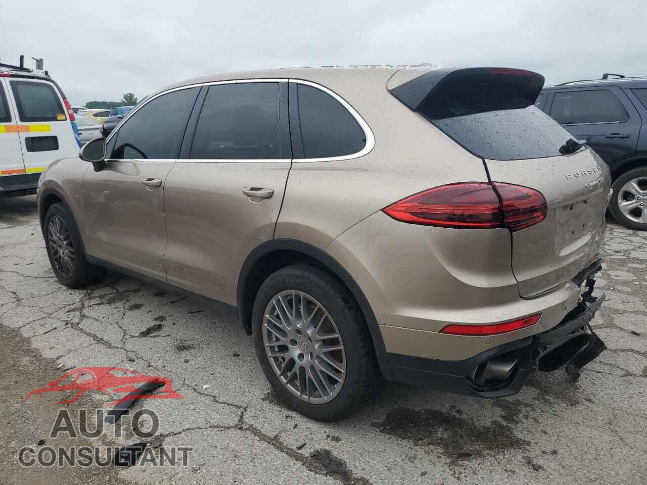 PORSCHE CAYENNE 2017 - WP1AB2A23HLA52256