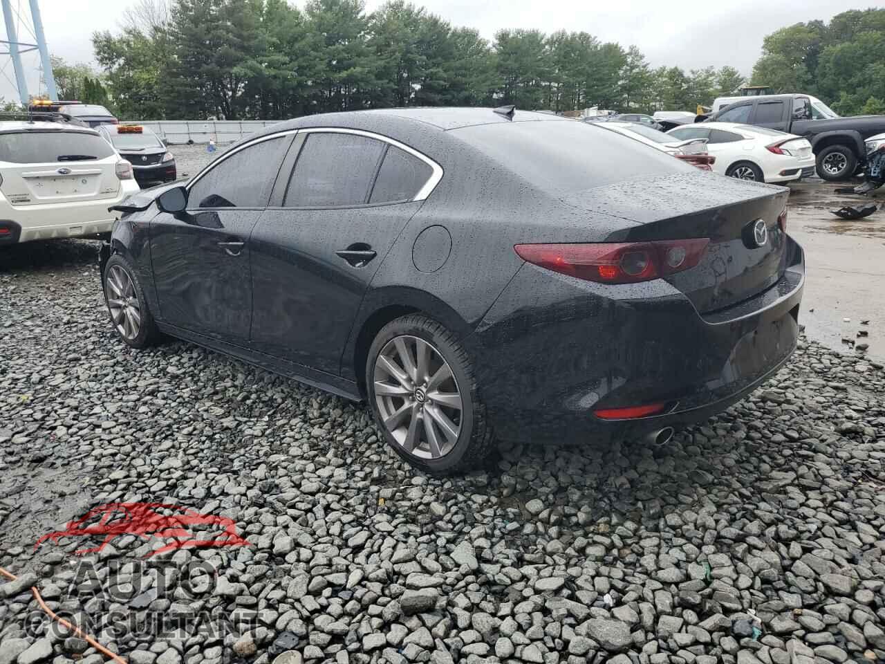MAZDA 3 2019 - 3MZBPADL3KM113565