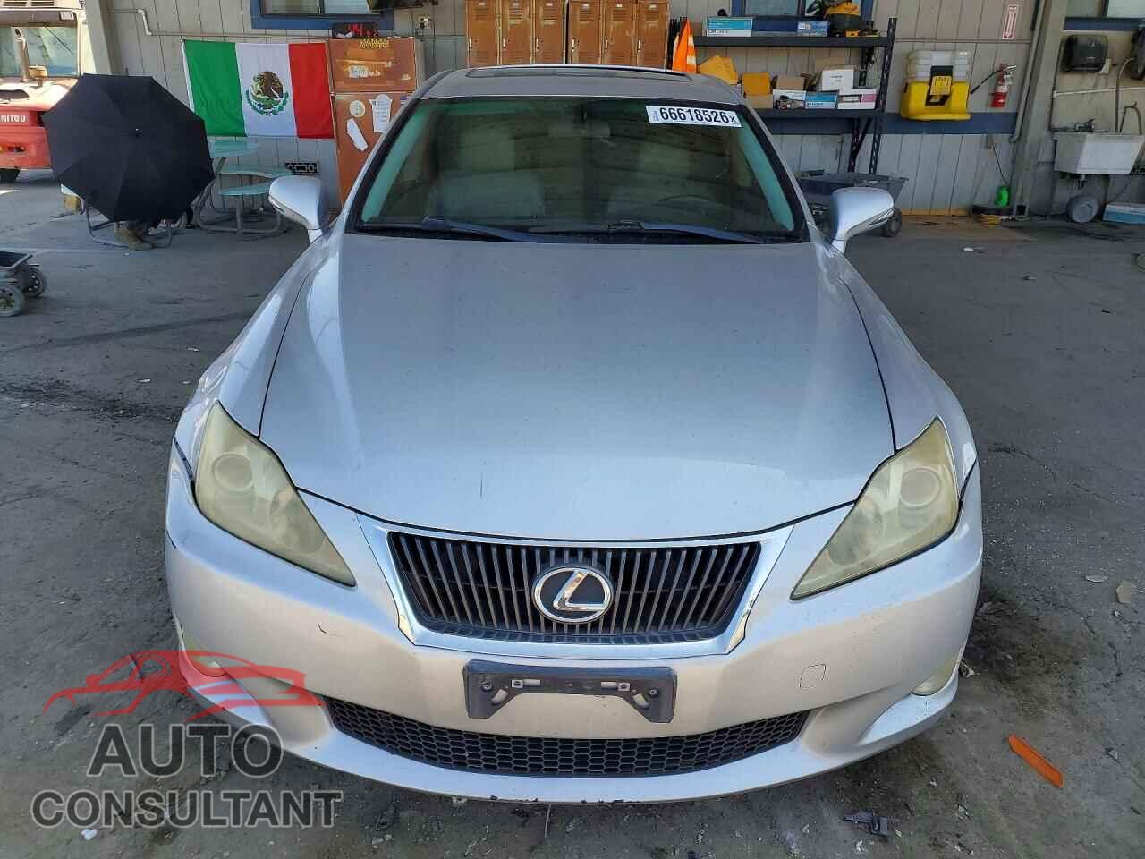 LEXUS IS 2010 - JTHBF5C28A5117460
