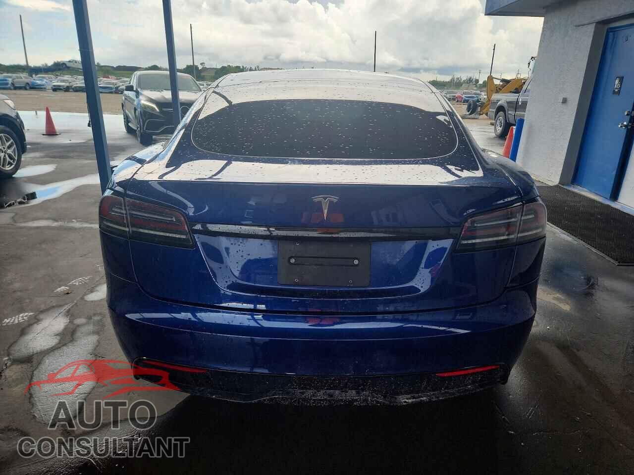 TESLA MODEL S 2022 - 5YJSA1E55NF487978