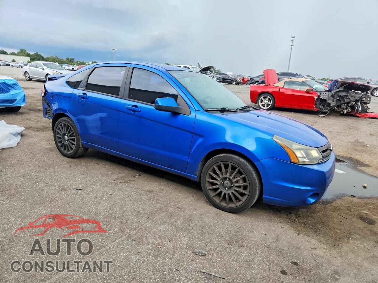 FORD FOCUS 2011 - 1FAHP3GN2BW184820