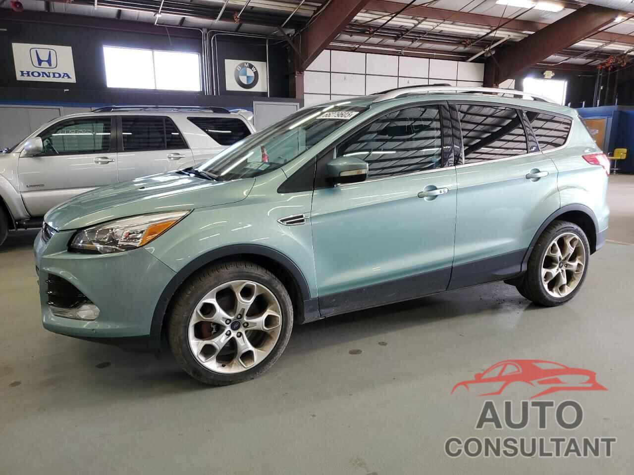 FORD ESCAPE 2013 - 1FMCU9J96DUB88794