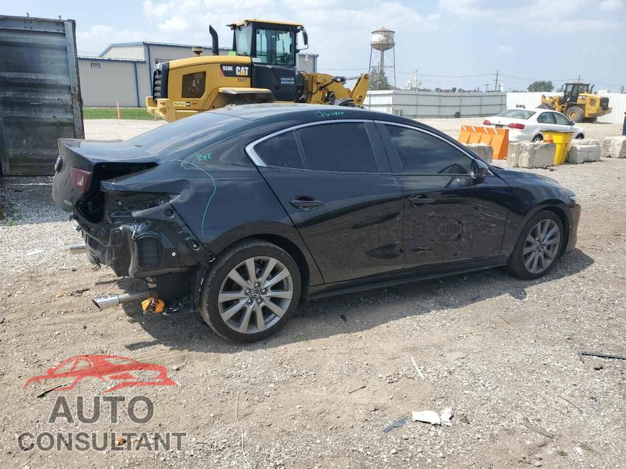 MAZDA 3 2023 - 3MZBPACM7PM357902
