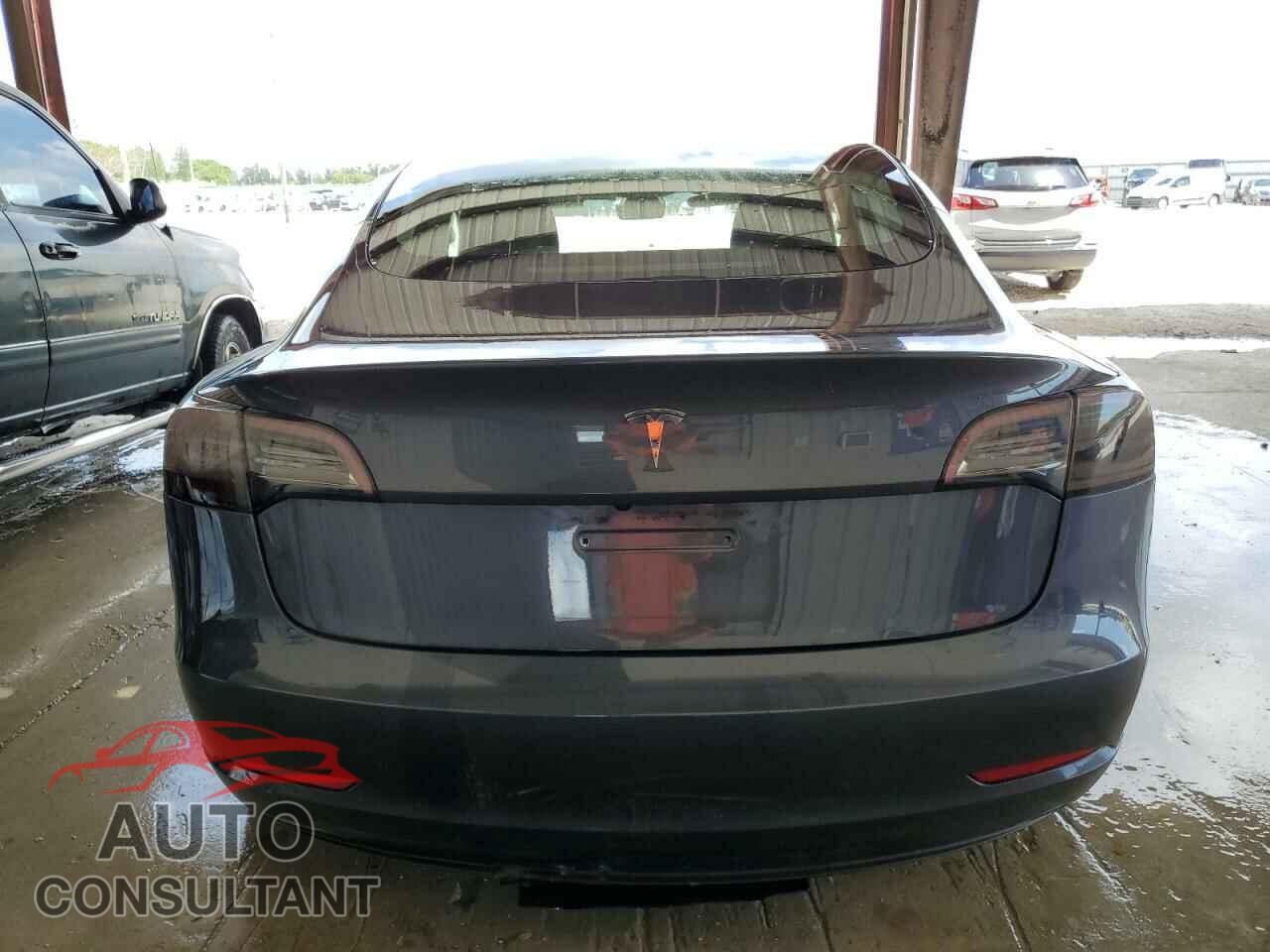 TESLA MODEL 3 2023 - 5YJ3E1EA2PF435927