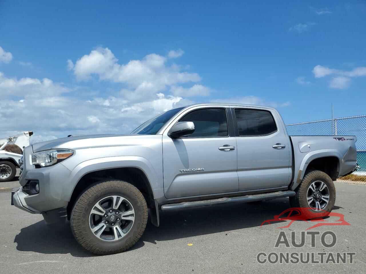 TOYOTA TACOMA 2016 - 3TMAZ5CN4GM012710