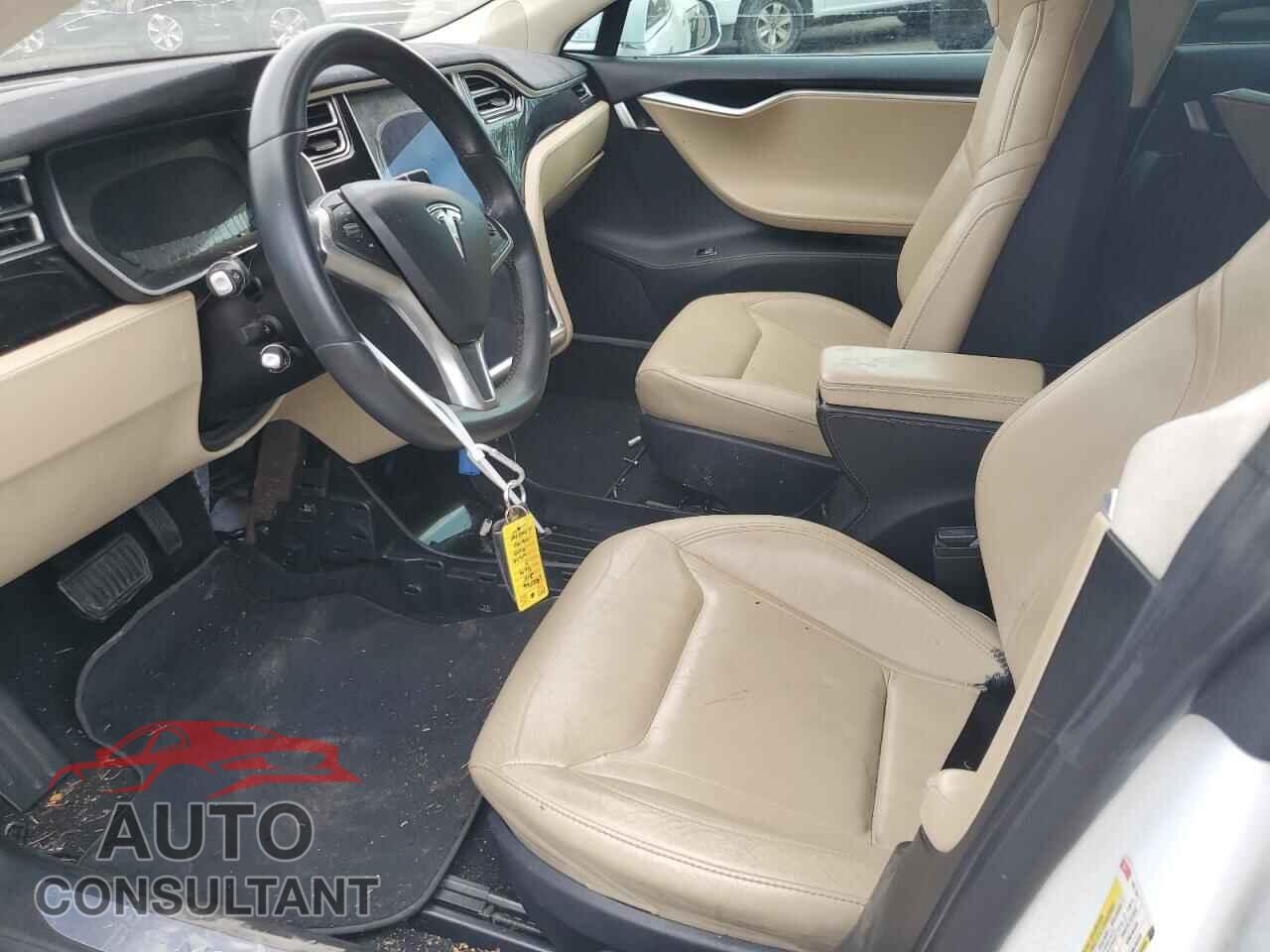 TESLA MODEL S 2015 - 5YJSA1E11FF106190
