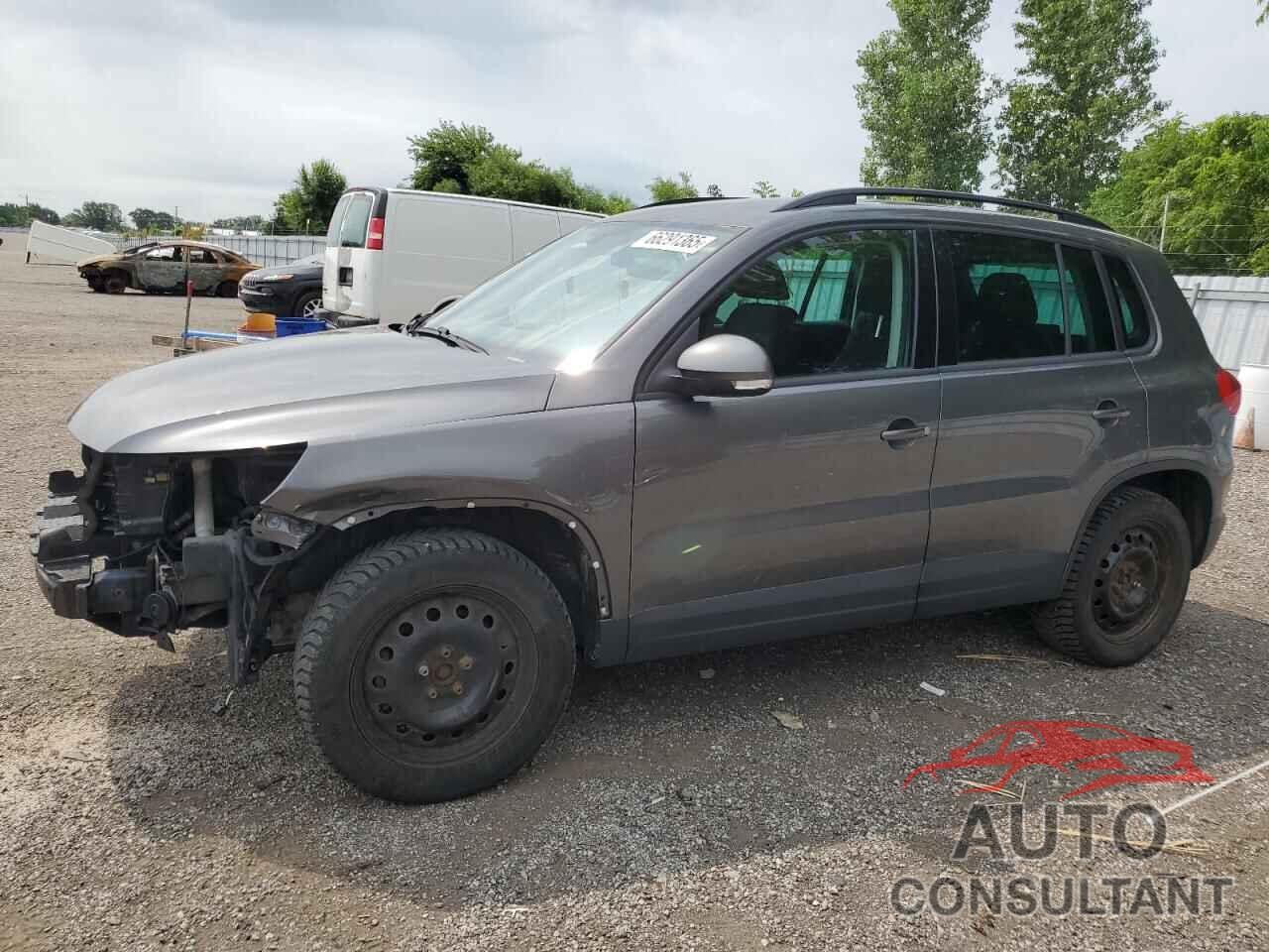 VOLKSWAGEN TIGUAN 2015 - WVGJV7AX4FW604811
