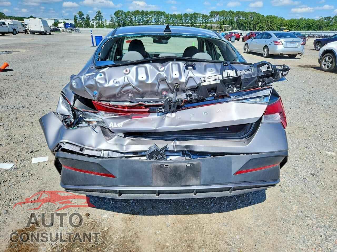 HYUNDAI ELANTRA 2024 - KMHLL4DG2RU744591